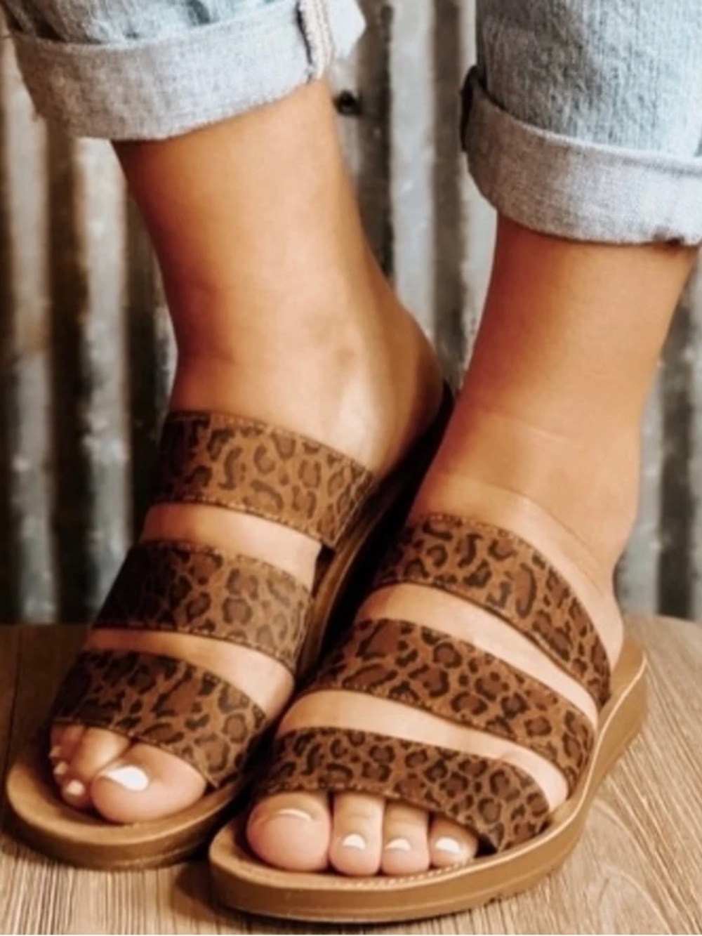 Corky's Dafne Leopard Three Strap Dafne Sandal  Size 9